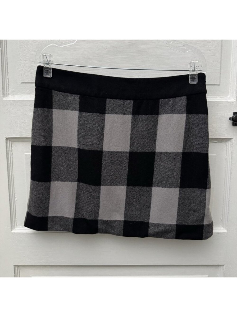 J.Crew Wool Buffalo Plaid Mini Skirt Women’s 6 Black Gray 2008 Academia